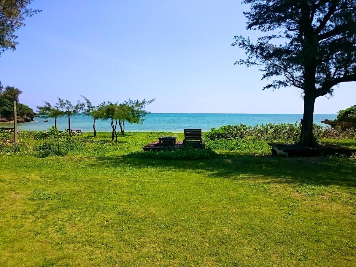 Garden Beach House Motobu Exterior photo
