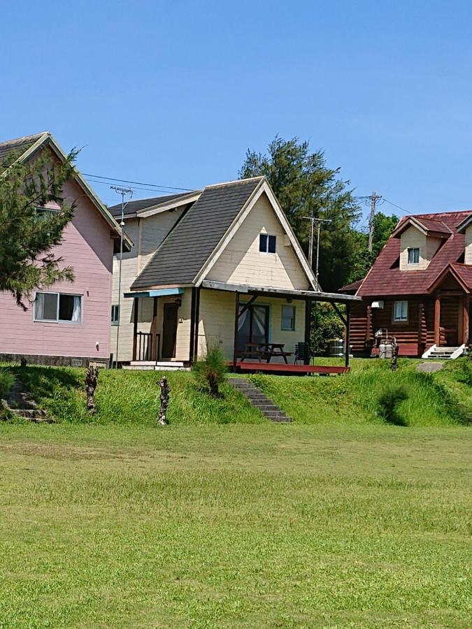 Garden Beach House Motobu Exterior photo